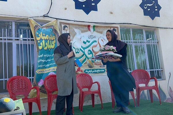 برگزاری المپیاد درون مدرسه ای در دبیرستان مریم عذرا دماوند