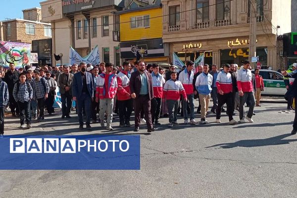 ۱۳ آبان نماد استکبارستیزی نسل جوان ایران