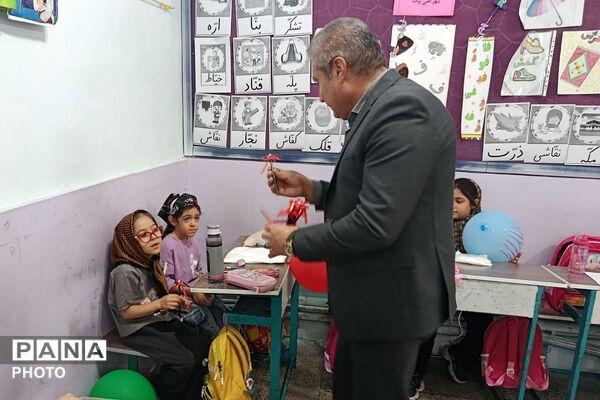 افتتاحیه پایگاه طرح تابستانه جاماندگان از پیش‌دبستانی در کهریزک