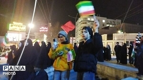 قاب هایی از حضورـ۲
