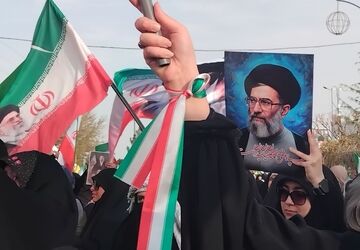 تجمع دختران ایران با عنوان «با ایران دخت» به مناسبت ولادت حضرت معصومه ( س ) در آذرشهر