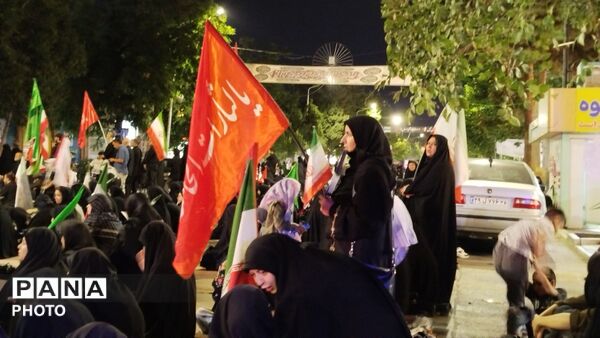 از شب اول تا شب صدوبیست وهفتمین نیشابور همچنان در سوگ رهبر شهید