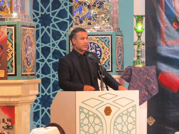 محفل انس با قرآن دانش‌آموزان قاری برتر کشوری و استانی به‌مناسبت هفتمین روز شهادت آیت‌الله رئیسی