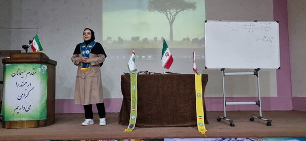 جلسه مربیان پیشتاز سازمان دانش‌آموزی در فارسان
