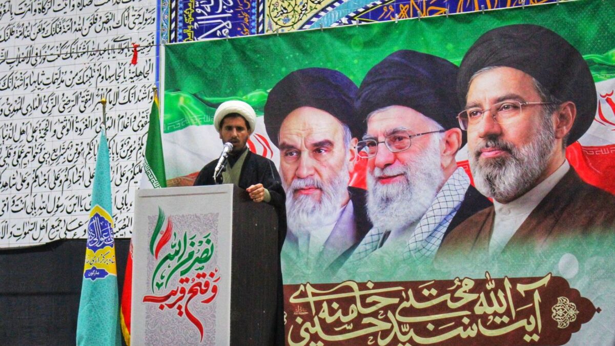 آمریکا در باتلاق استیصال است و ایران مقصدی جز پیروزی ندارد