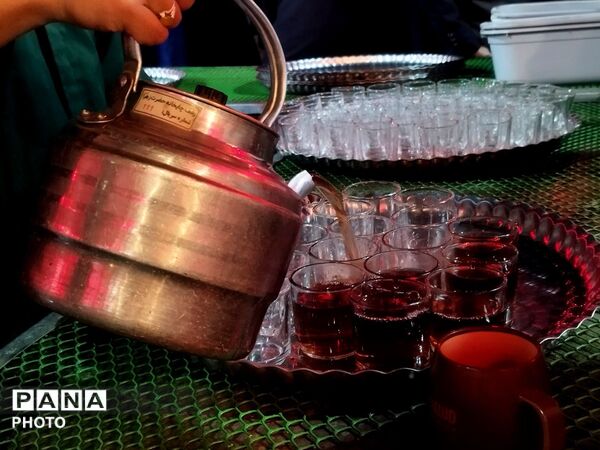 چایخانه حضرت زهرا(س) نیشابور در دویست‌وهشتمین شب از اجتماعات 