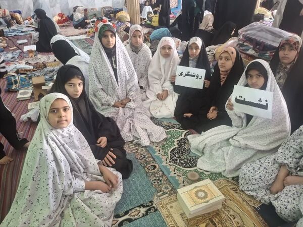 ثبت خاطرات شیرین در اعتکاف دانش‌آموزی
