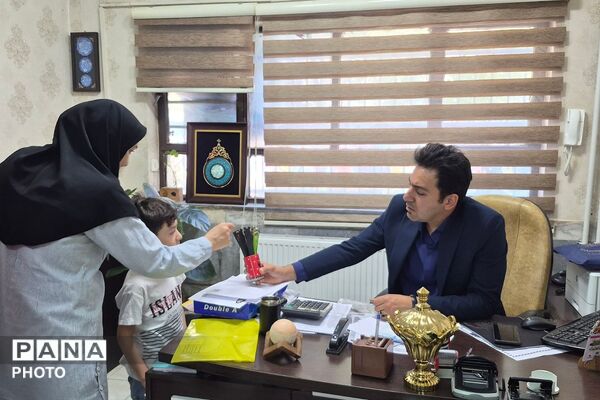 اجرای طرح «در آغوش مدرسه» در دبستان شهید قلنبر ناحیه دو شهرری 