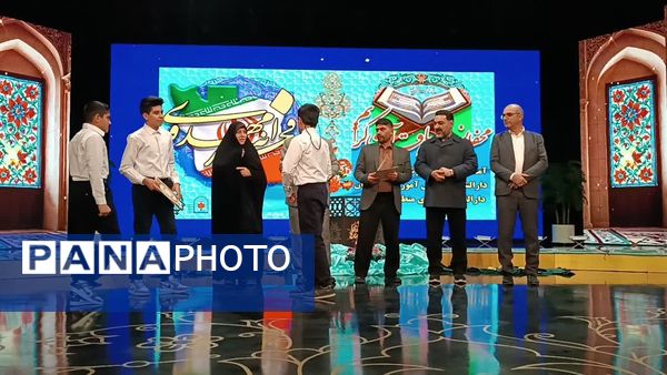 هم‌نوا شدن دل‌ها با آیات وحی در محفل انس با قرآن کریم