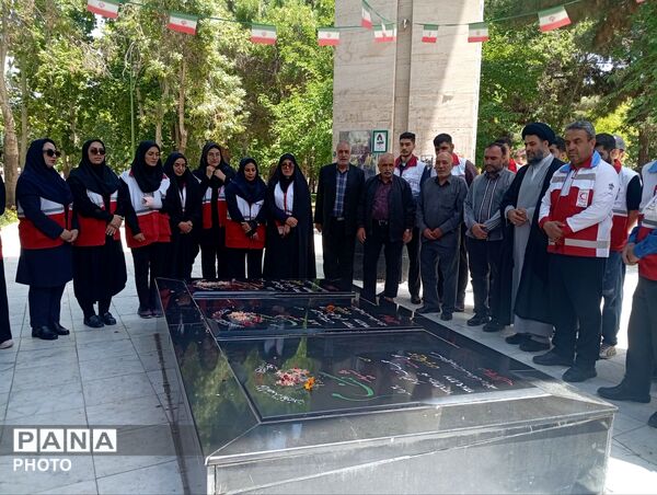 تقدیر امام جمعه نظرآباد از اعضای جمعیت هلال احمر به مناسبت روز صلیب سرخ و هلال احمر