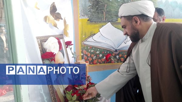 نواخته شدن زنگ انقلاب در مدارس شهرستان مرند