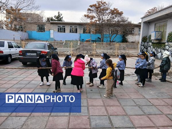 برگزاری جُنگ فرهنگی ـ هنری «جوانه‌ها» در کانون فرهنگی امام خمینی (ره) باخرز