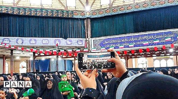 ملایر میزبان نجوای شیرخوارگان حسینی