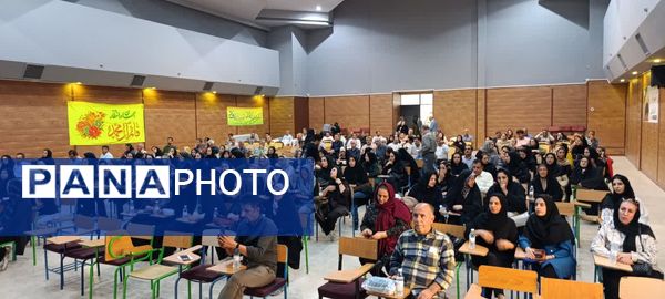  انجمن اولیا و مربیان دبیرستان شاهد ۱۲ خوانساری تشکیل شد