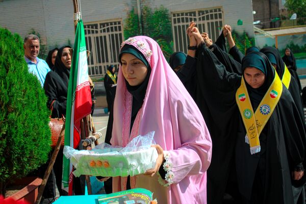 برگزاری جشن عاطفه ها در شهرستان رباط کریم