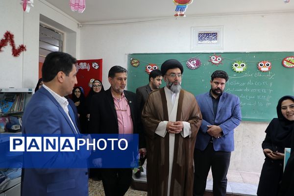 هفته‌ای به رنگ سلامت در آموزشگاه شاهد فرهنگ