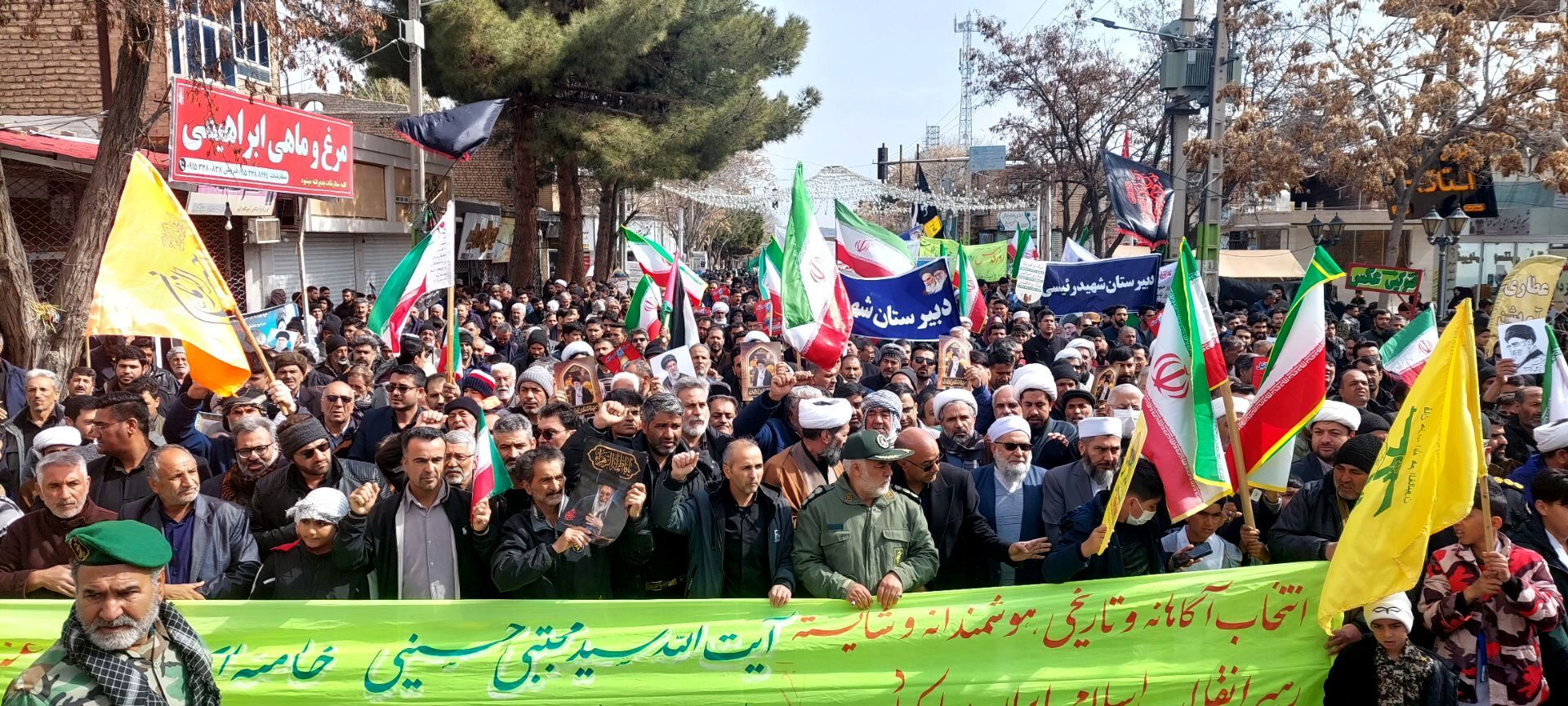 حضور حماسی فرهنگیان، دانش آموزان و مردم ولایت مدار در راهپیمایی روز جهانی قدس 