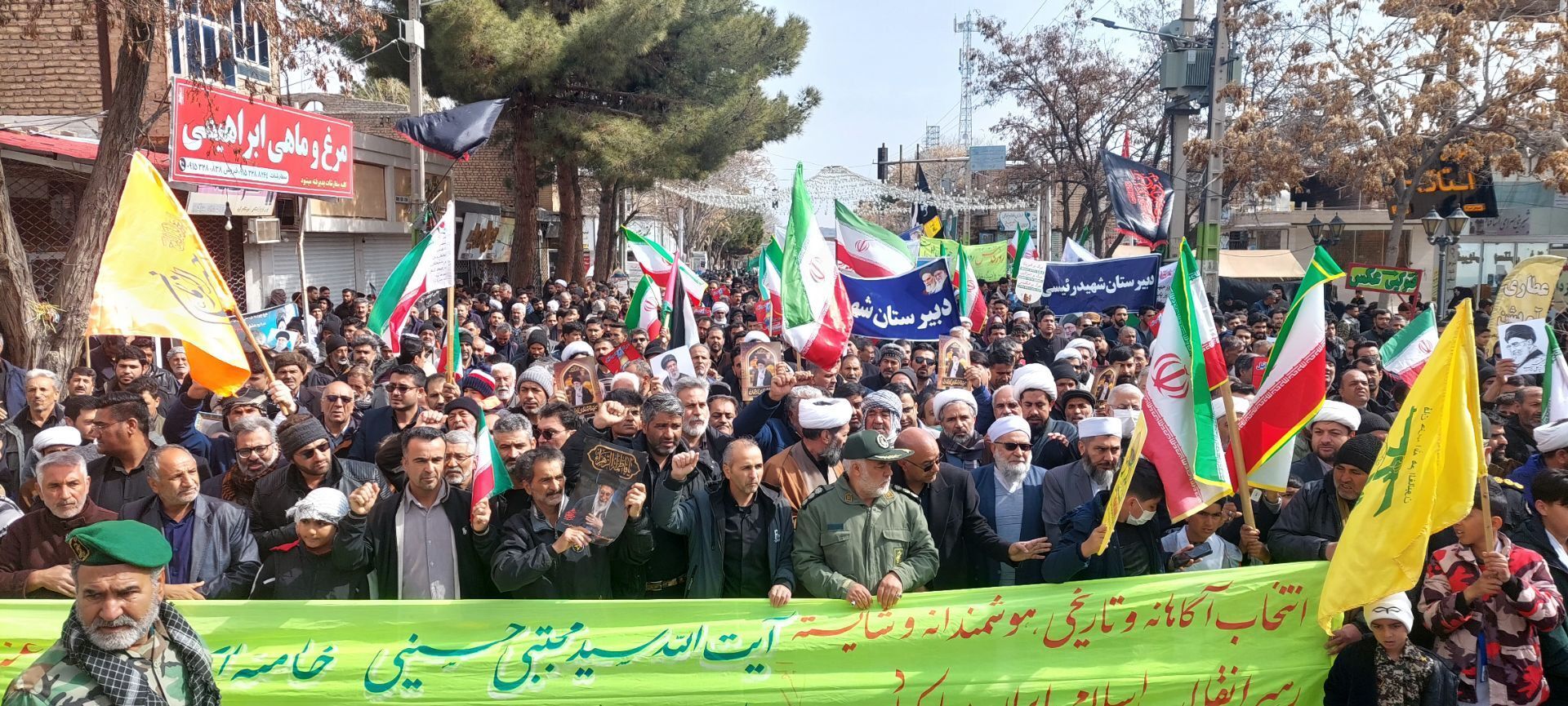 حضور حماسی فرهنگیان، دانش آموزان و مردم ولایت مدار در راهپیمایی روز جهانی قدس 