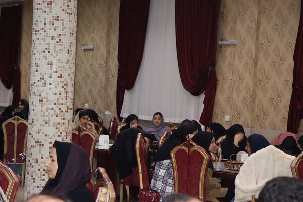 بروجنی‌ها به استقبال حاجیه دانش‌آموز 
