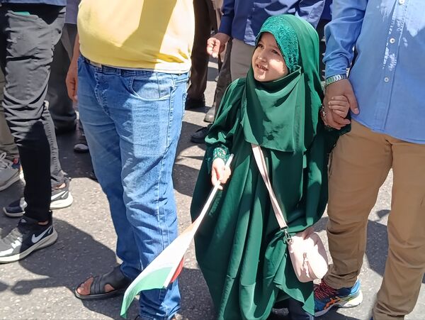 راهپیمایی جمعه خشم و نصر با حضور پرشور مشهد مقدس برگزار شد