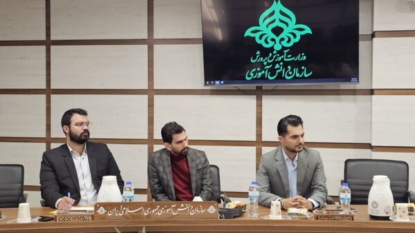 جلسه توسعه فعالیت‌های تربیتی و فرهنگی در گلستان