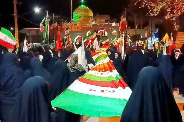 هم‌صدایی ایرانیان در دل شب‌های بیدار