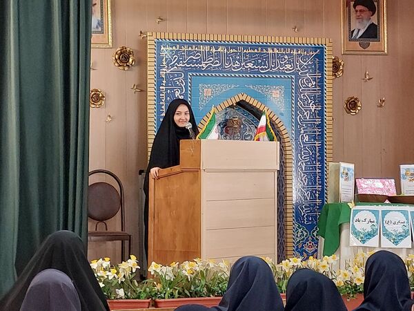 جشن ولادت امام حسن عسکری(ع) در دبیرستان شاهد شهید کلانتری ناحیه 1 کرج 