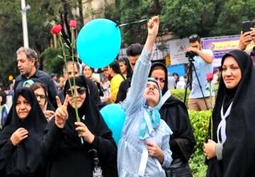 همایش پیاده‌روی خانوادگی عیدالله اکبر در تبریز