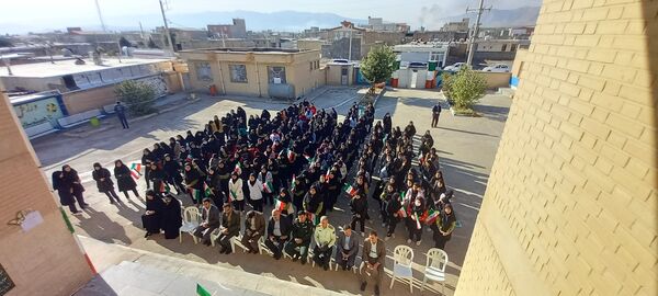 مراسم نکوداشت هفته پدافند غیرعامل در مدارس شهرستان هلیلان