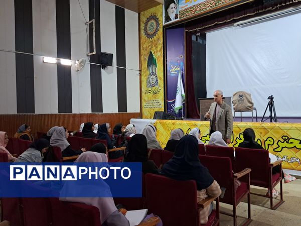 دوره آموزش عکاسی و فیلمبرداری در قائمشهر