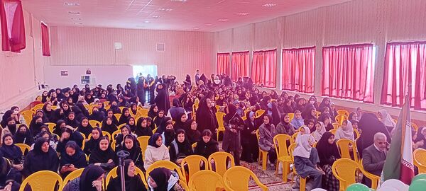 تجلیل ازبرگزیدگان مسابقات شهرستان خلیل آباد