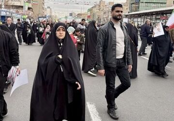 حضور معاون رئیس‌جمهور در مراسم راهپیمایی ۲۲ بهمن 