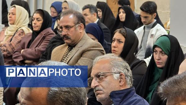 جلسه دوم هدایت تحصیلی ویژه پایه نهم دبیرستان دوره اول بعثت واحد۶ 