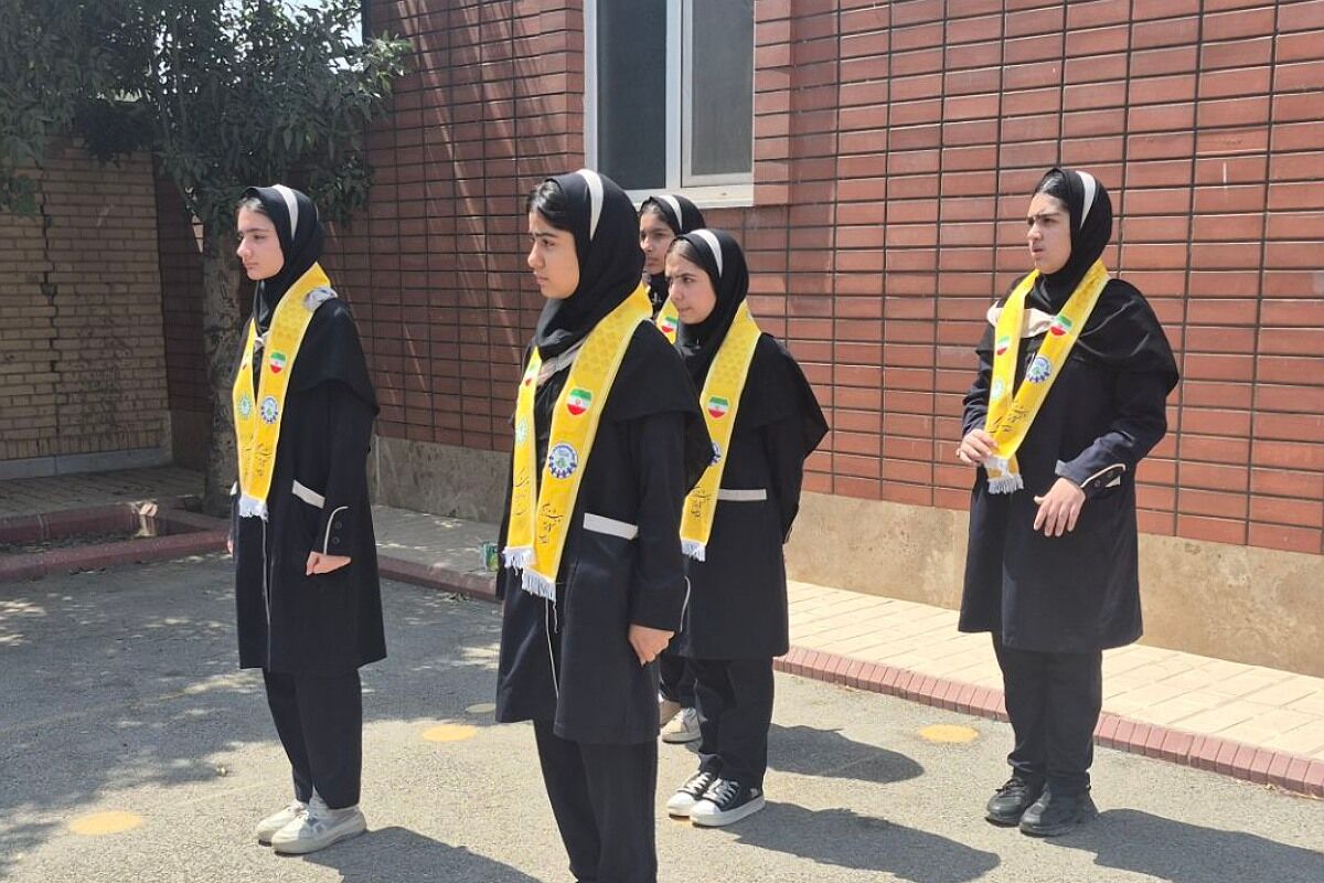 برگزاری کارگاه آموزش مهارت‌های تشکیلات سازمان دانش‌آموزی در طالب‌ آباد کهریزک 