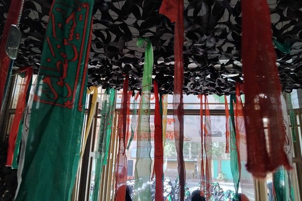 برگزاری جشن به مناسبت هفته دفاع مقدس و میلاد سیدالکریم در ناحیه یک شهرری 