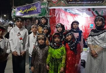 برگزاری جشن هفته وحدت در میدان آیینی ۲۲ بهمن

