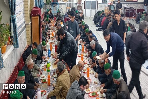 ضیافت افطاری همراه با نماز جماعت مغرب و عشاء در مسجد جامع شهر بار 