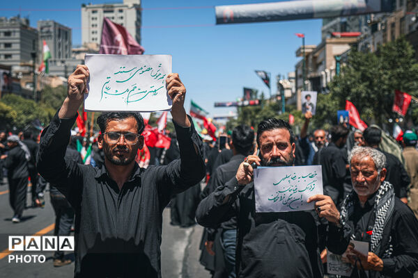 تشییع پیکر رهبر شهید انقلاب در مشهد مقدس-۳