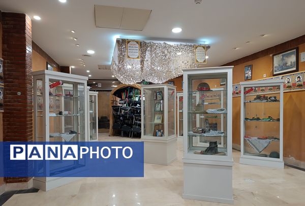 یادمان شهدای گمنام و موزه آثار شهدا و ایثاگران میزبان دانش‌آموزان دبیرستان هدی 2