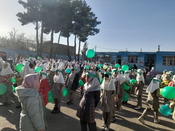 جشن نیمه شعبان در مدرسه شهید محمد حسین الیشه 