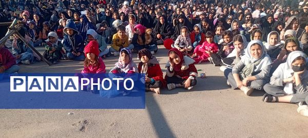 حضور پر رنگ کودکان در جشن باستانی چله خرد کاشمر