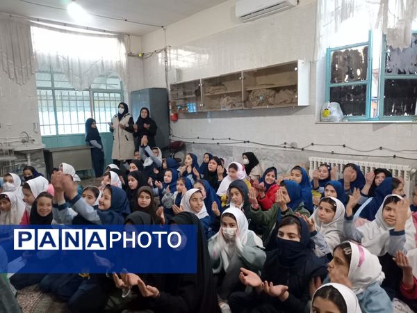 مراسم عزاداری ایام فاطمیه در مدرسه شهید خاقانی شیروان