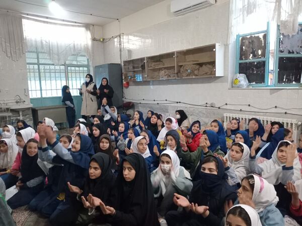 مراسم عزاداری ایام فاطمیه در مدرسه شهید خاقانی شیروان