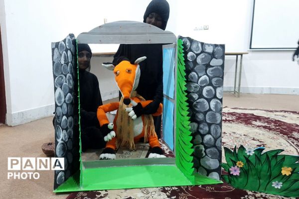 چهل و چهارمین جشنواه فرهنگی و هنری در رشته هنرهای نمایشی در نیشابور