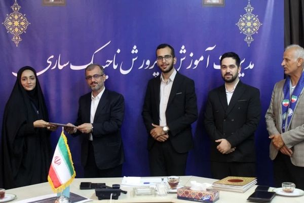 تقدیر از دانش‌آموز خبرنگاران پانا در ساری