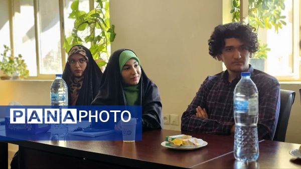 نشست قائم‌مقام سازمان دانش‌آموزی با دانش‌آموز خبرنگاران پانا کهگیلویه و بویراحمد