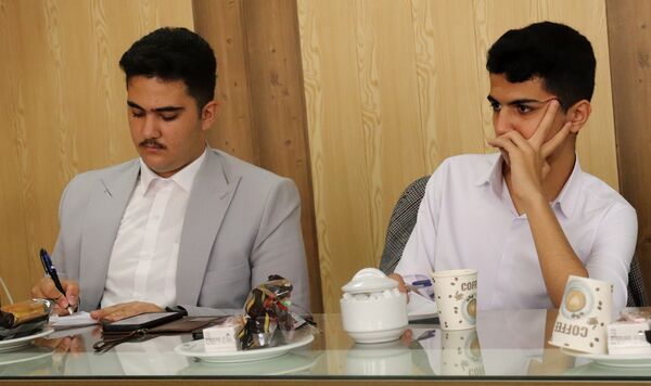 نشست دانش‌آموز خبرنگاران منتخب پانا با معاون پرورشی و فرهنگی استان آذربایجان شرقی