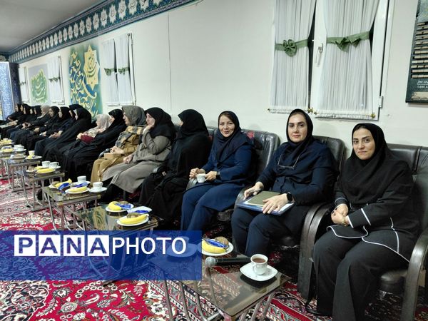 اولین جلسه شورای دبیران در دبیرستان علی‌ افشارنژاد 