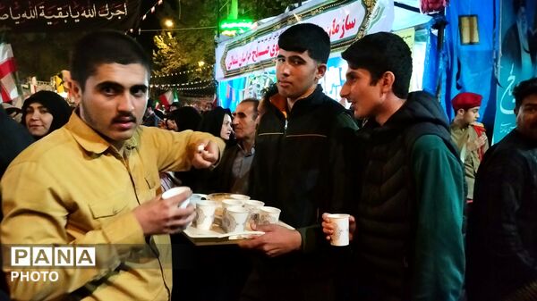 جلوه هایی از خدمت در میدان شهید بجنورد 