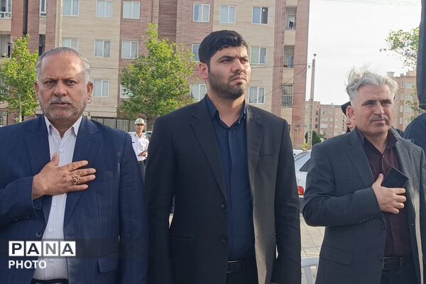 اجتماع صمیمی دانش‌آموزان نیشابور به یاد ۱۶۸ فرشته های دبستان شجره طیبه ی میناب